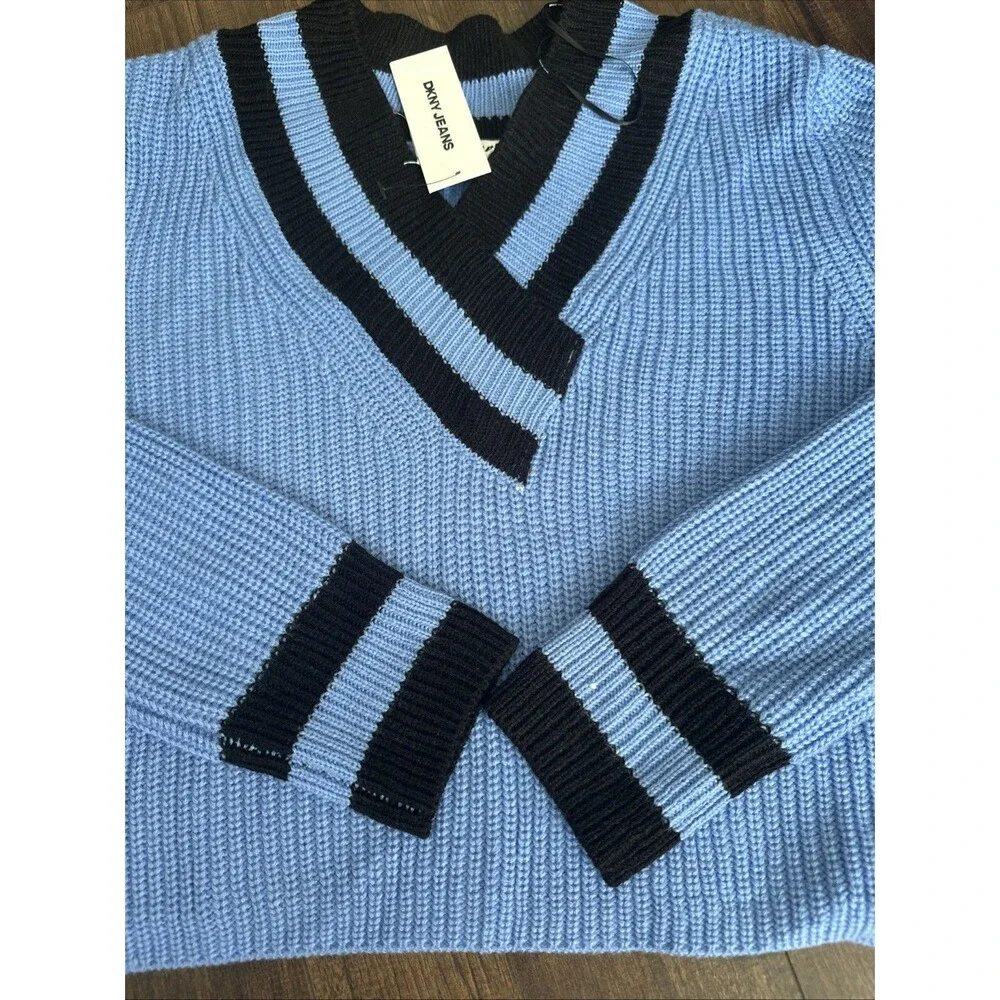 DKNY Jeans Women's Varsity V-Neck Relaxed Warm Cozy Sweater Pullover Blue Blk S